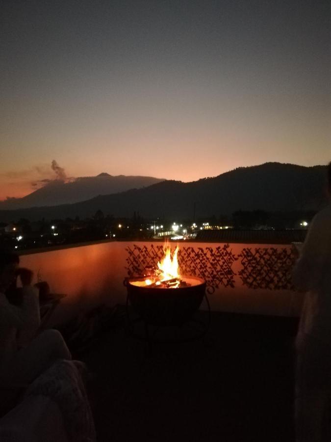 Отель La Quinta Santa Lucia Антигуа-Гватемала Экстерьер фото