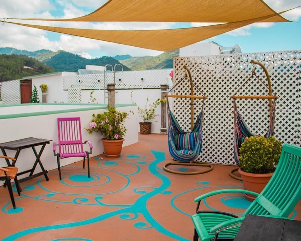 Отель La Quinta Santa Lucia Антигуа-Гватемала Экстерьер фото