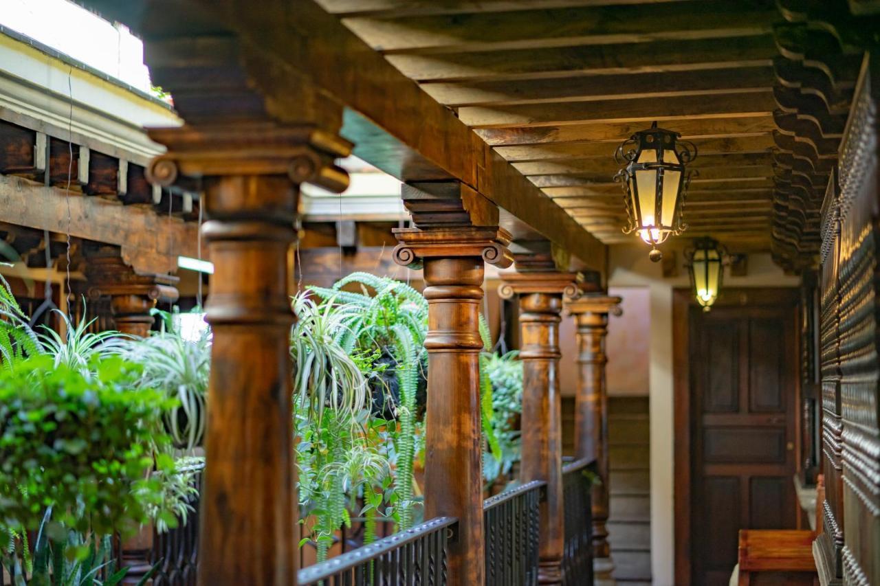 Отель La Quinta Santa Lucia Антигуа-Гватемала Экстерьер фото